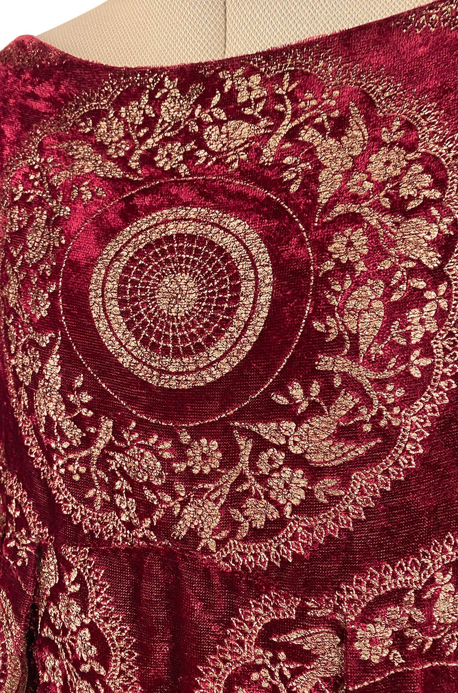 1930s Franco Bertoli Hand Painted Gold Patterned Caftan Dress on A Deep Red Silk Velvet